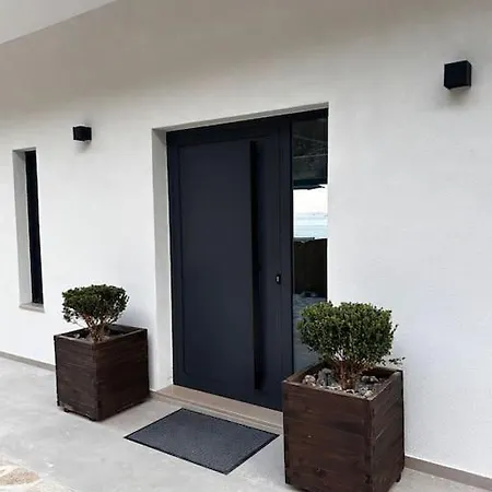 Mimosa With Private Swimming Pool Vila *