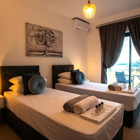 Mimosa With Private Swimming Pool Agios Markos