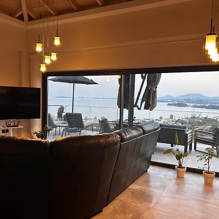 Mimosa With Private Swimming Pool Villa *