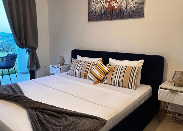 Mimosa With Private Swimming Pool Villa *